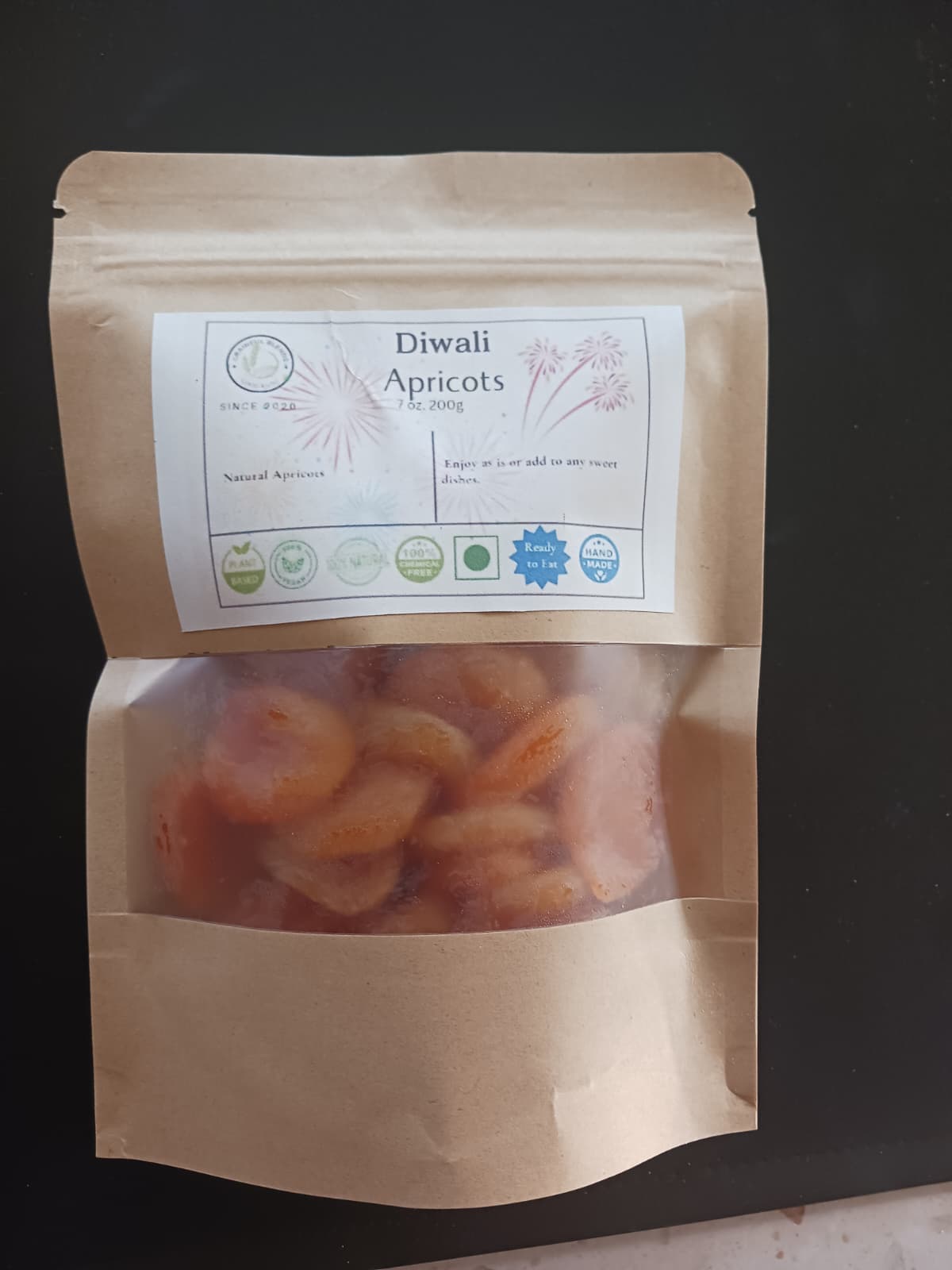 Apricots (2) Apricots (2)
